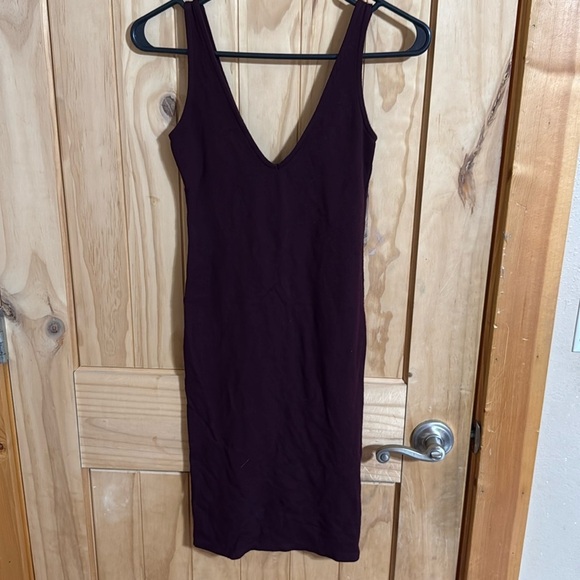 Forever 21 Elegant Deep Purple Sleeveless Dress - Picture 1 of 3
